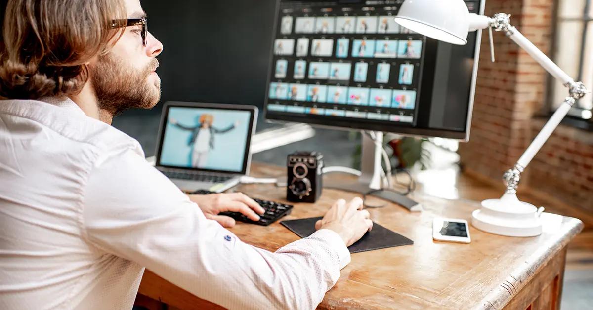Chuyên viên Thiết kế đồ họa (Graphic Designer)