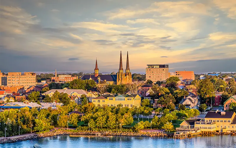Quang cảnh Charlottetown, Đảo Prince Edward, Canada nhìn từ biển