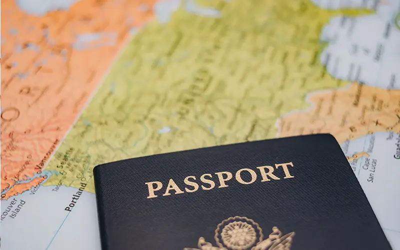 USA Passport (hộ chiếu Hoa Kỳ) trên bản đồ Bắc Mỹ