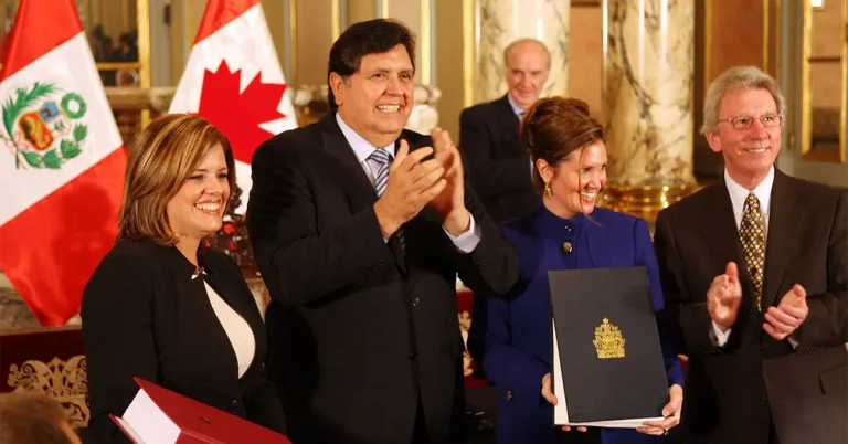 Hiệp định Thương Mại Tự Do Canada - Peru (CPFTA) cung cấp cho người lao động Peru lộ trình làm việc linh hoạt tại Canada mà không cần LMIA hoặc Giấy phép làm việc.