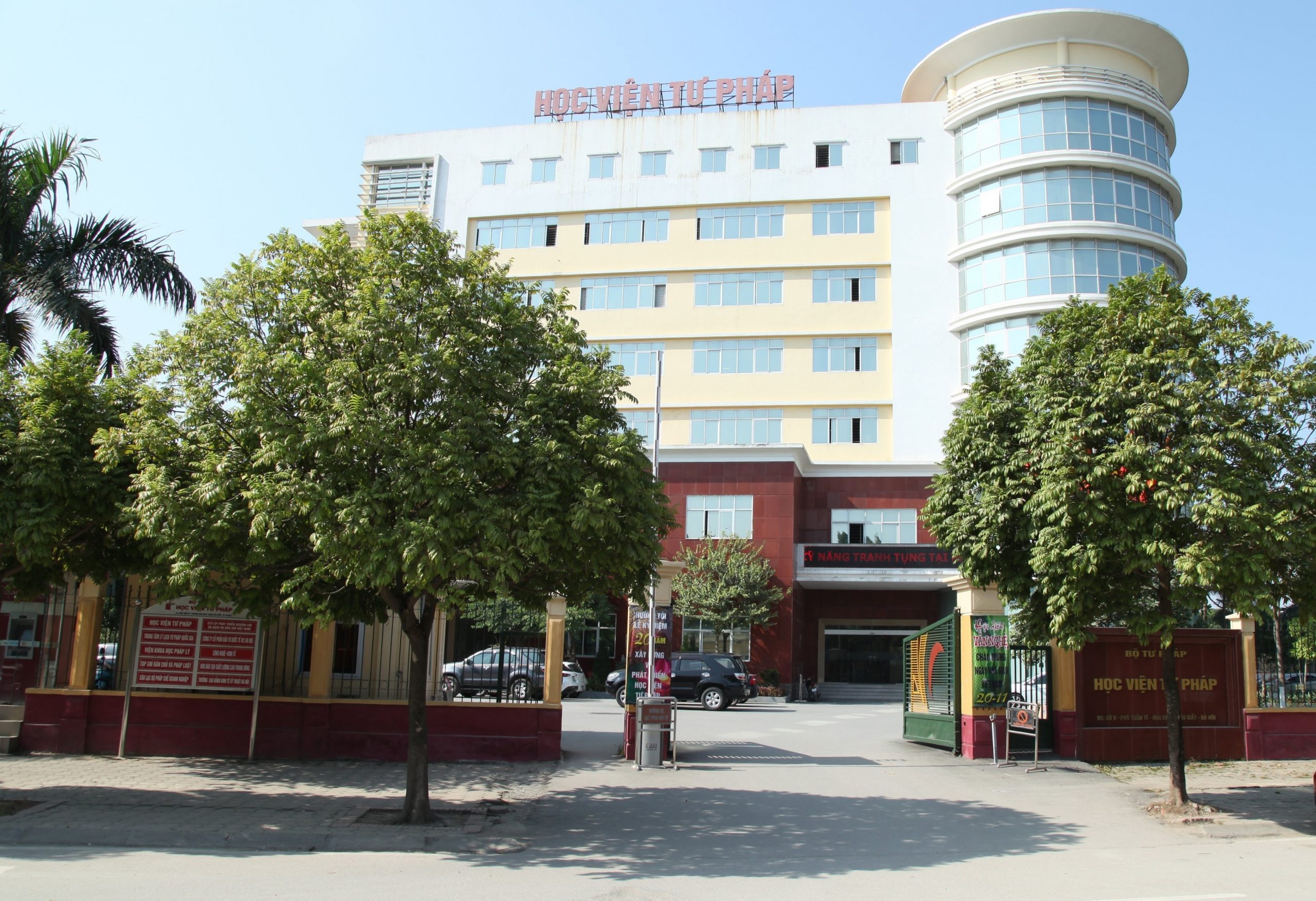 Trung tâm lý lịch tư pháp tọa lạc tại Học viện tư pháp - Cơ quan thuộc Bộ Tư Pháp