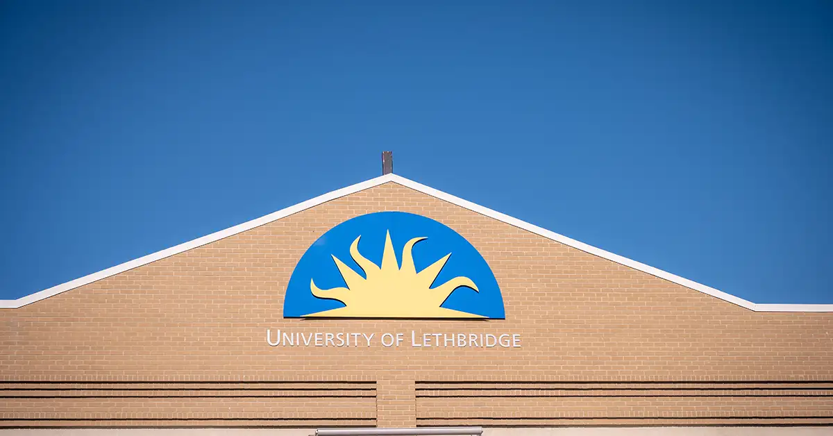 Đại học Lethbridge liên tục được xếp hạng là một trong những trường đại học bậc đại học hàng đầu tại Canada, vì vậy không ngạc nhiên khi sinh viên quốc tế từ hơn 87 quốc gia đã chọn học tại đây.