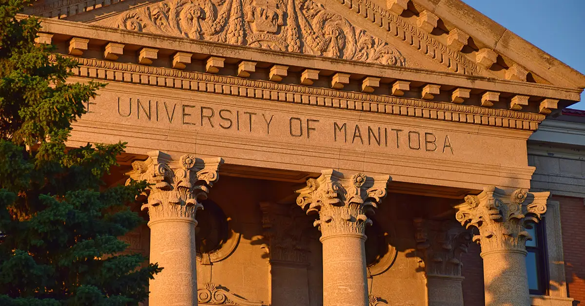 Đại học Manitoba được xếp hạng số một tại Canada về dịch vụ sinh viên xuất sắc, và nổi tiếng với việc hỗ trợ sinh viên quốc tế. Đại học Manitoba được công nhận quốc tế như một nhà đổi mới trong nghiên cứu và công nghệ.