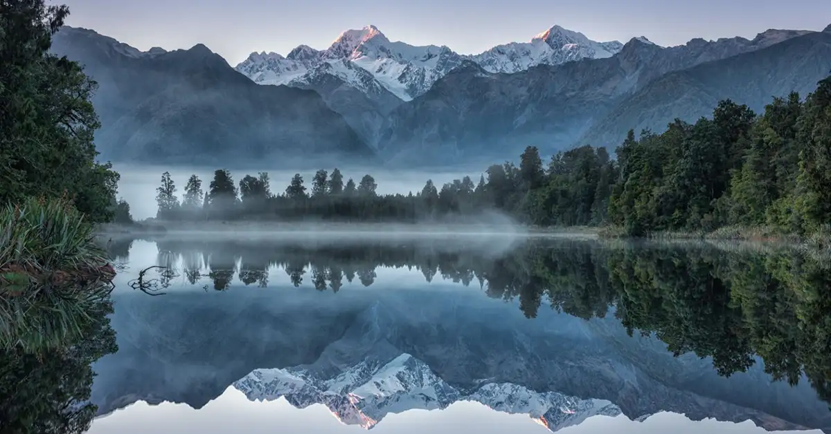 Ứng viên có thể du lịch, xuất nhập cảnh khỏi New Zealand nếu sở hữu visa cư trú và hộ chiếu hợp lệ