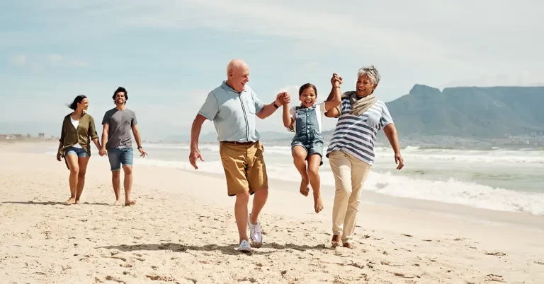 Parent Boost Visitor Visa chính thức nhận hồ sơ