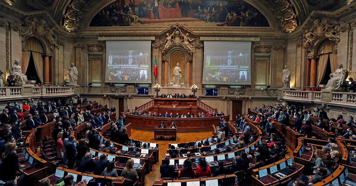 Bồ Đào Nha thông qua sắc lệnh sửa đổi Luật Quốc tịch