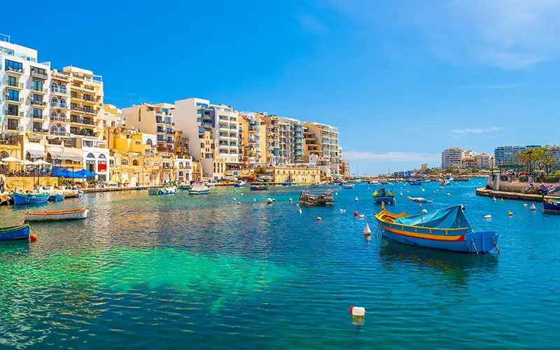 Thuê bất động sản