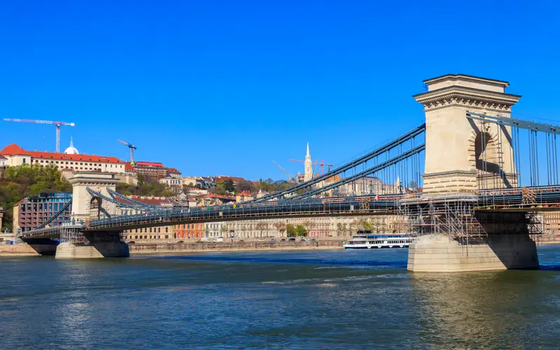 Cầu Xích bắc qua sông Danube tại Budapest