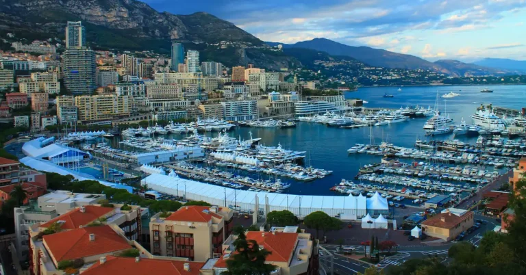 Giáo dục Monaco